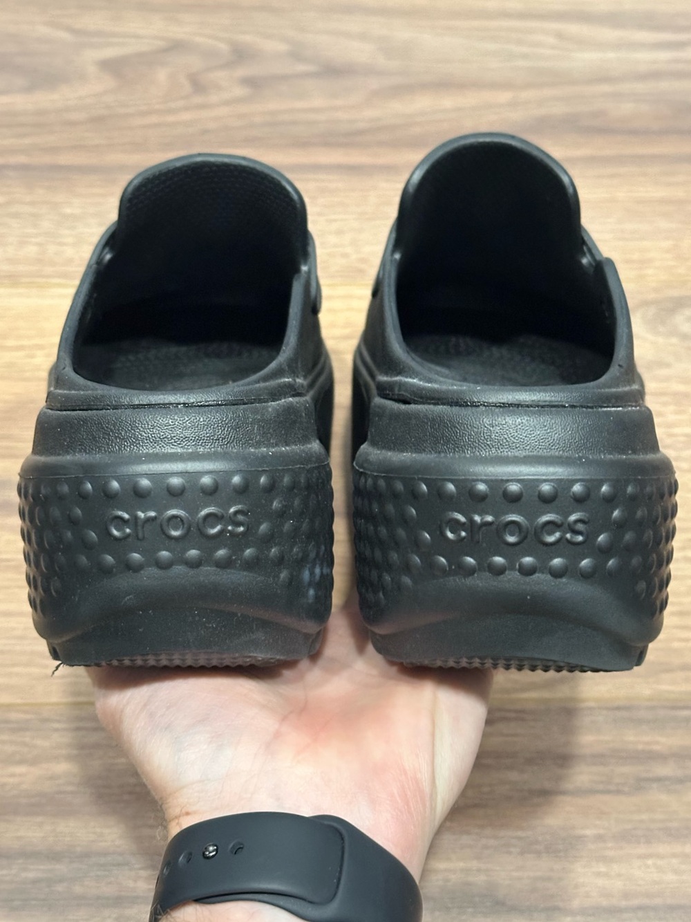 Crocs Stomp Loafer in Black Size 6 - Picture 6 of 13